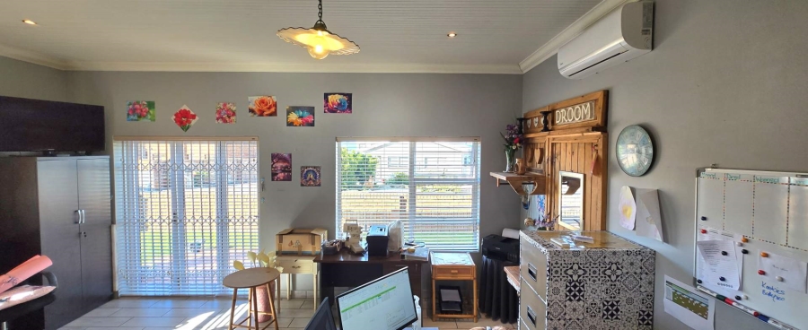 4 Bedroom Property for Sale in Franskraal Western Cape